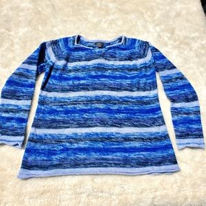 Eddie Bauer Medium Women's Pullover Blue Sweater. EUC